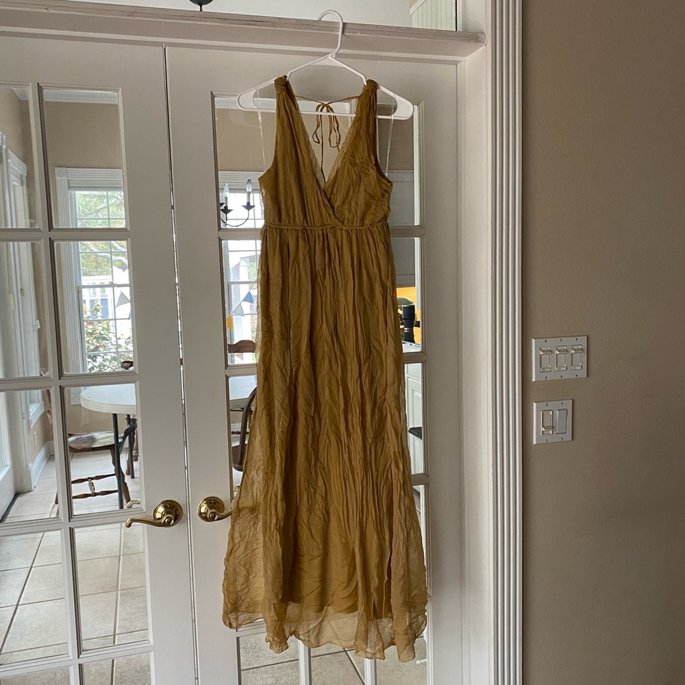 Gold wrap top maxi dress - M